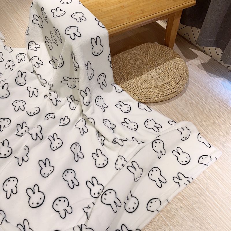 Couverture Kawaii Miffy en fla - Office Supply Cart avis et prix